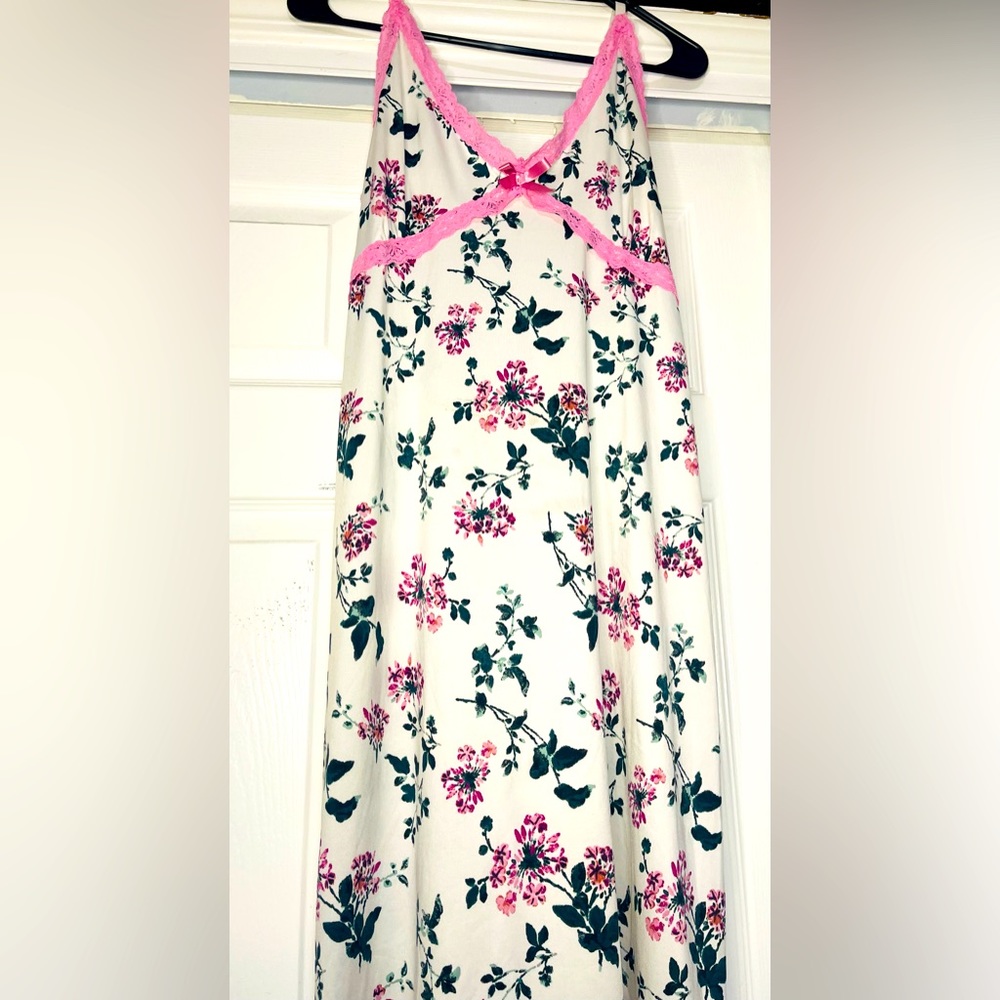 Vertiche dress/gowns